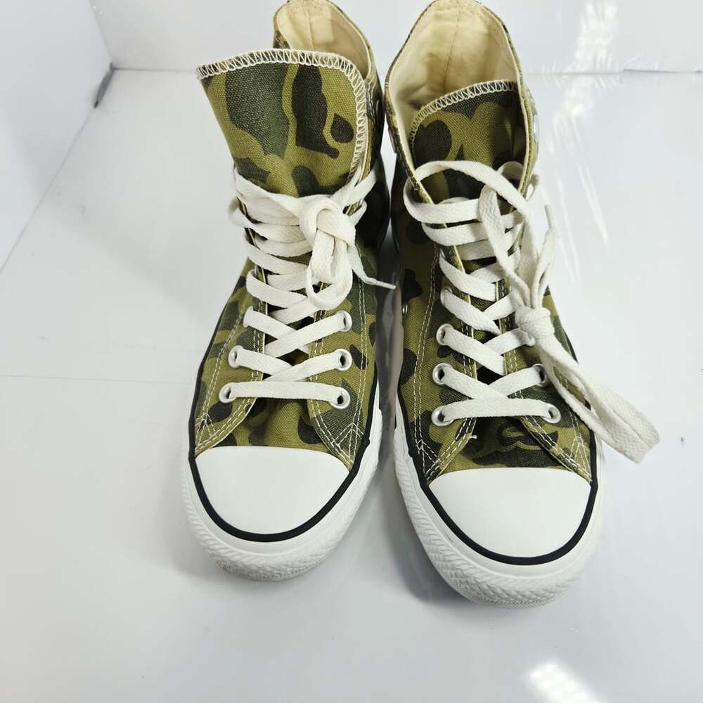 Converse Chuck Taylor All Star Hi Size 6.5 Camo High Top Sneakers